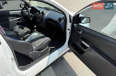 Хэтчбек Ford Fiesta 2007 в 