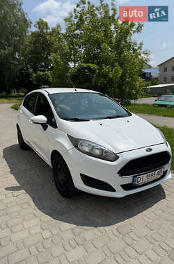 Хетчбек Ford Fiesta 2016 в Кам'янець-Подільському