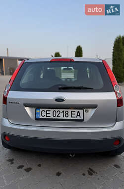 Хэтчбек Ford Fiesta 2008 в 