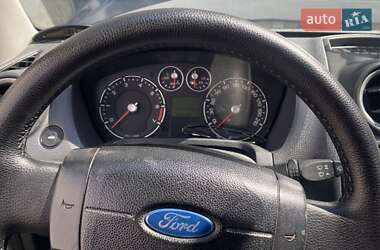 Хэтчбек Ford Fiesta 2007 в 