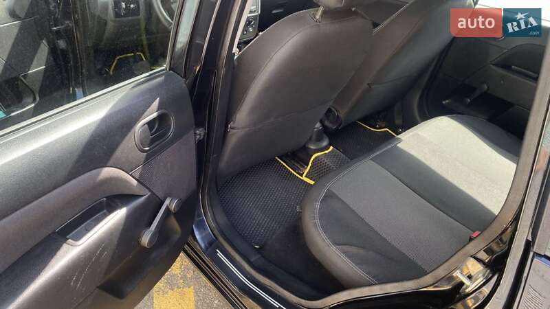 Хэтчбек Ford Fiesta 2007 в Киеве
