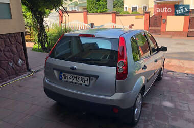 Хетчбек Ford Fiesta 2008 в 