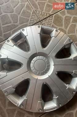 Хэтчбек Ford Fiesta 2005 в 