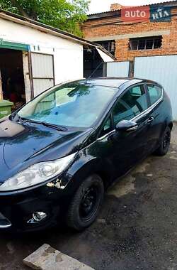 Хэтчбек Ford Fiesta 2011 в Черкассах