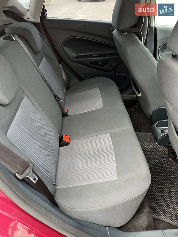 Хэтчбек Ford Fiesta 2011 в Житомире