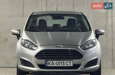Седан Ford Fiesta 2018 в 