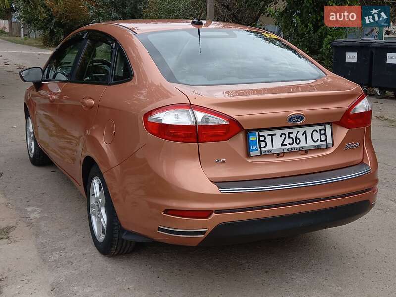 Седан Ford Fiesta 2017 в Миколаєві