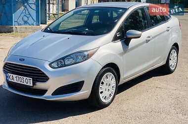 Седан Ford Fiesta 2019 в Киеве