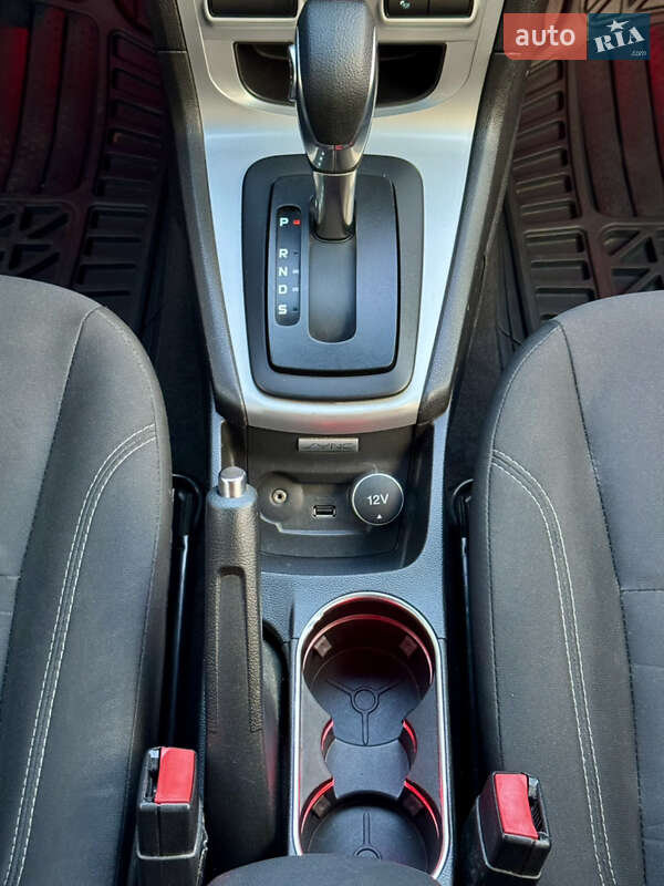 Хэтчбек Ford Fiesta 2018 в Киеве фото 35 Хэтчбек Ford Fiesta 2018 в Киеве