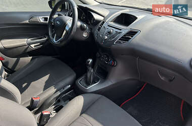 Хэтчбек Ford Fiesta 2014 в 
