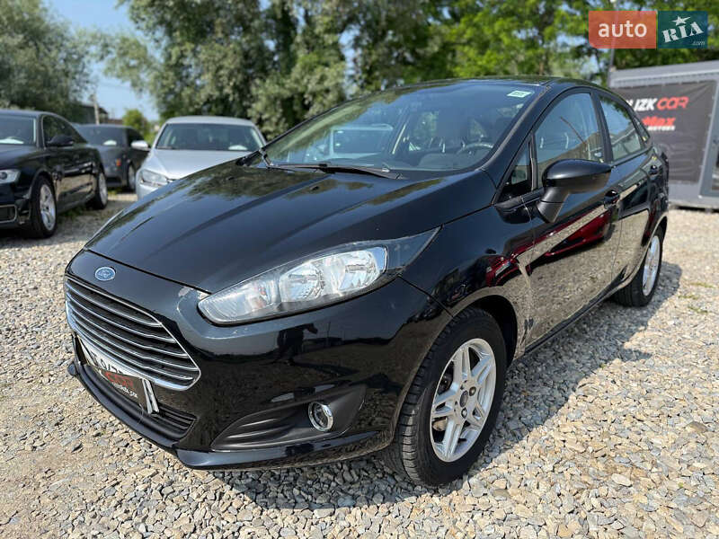 Седан Ford Fiesta 2017 в Коломые