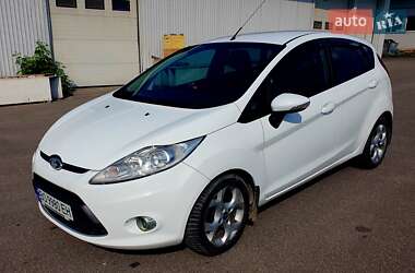 Хэтчбек Ford Fiesta 2011 в Кременце