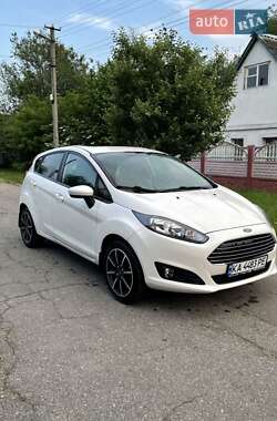 Хэтчбек Ford Fiesta 2019 в Киеве