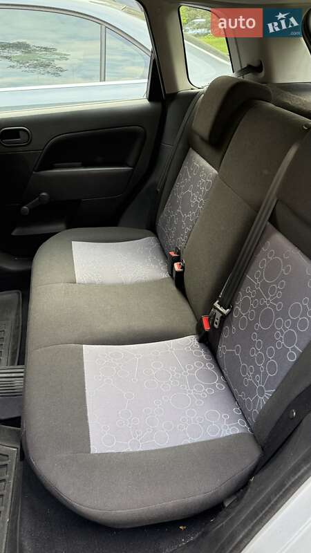 Хэтчбек Ford Fiesta 2008 в Киеве