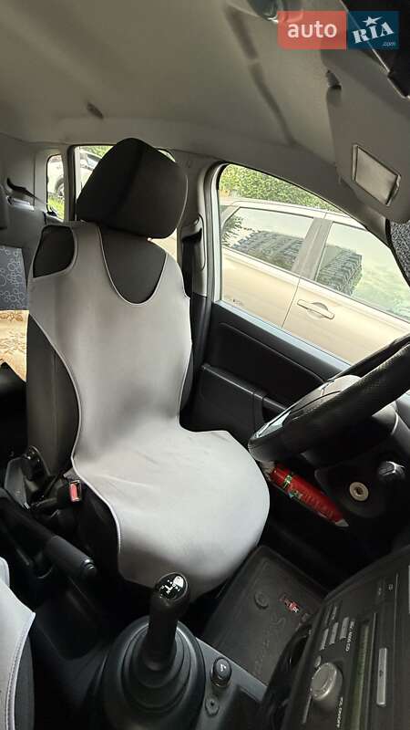 Хэтчбек Ford Fiesta 2008 в Киеве