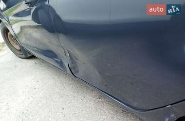 Хэтчбек Ford Fiesta 2013 в 