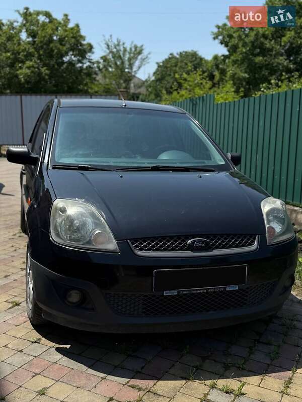 Хэтчбек Ford Fiesta 2007 в Каменец-Подольском фото 8 Хэтчбек Ford Fiesta 2007 в Каменец-Подольском