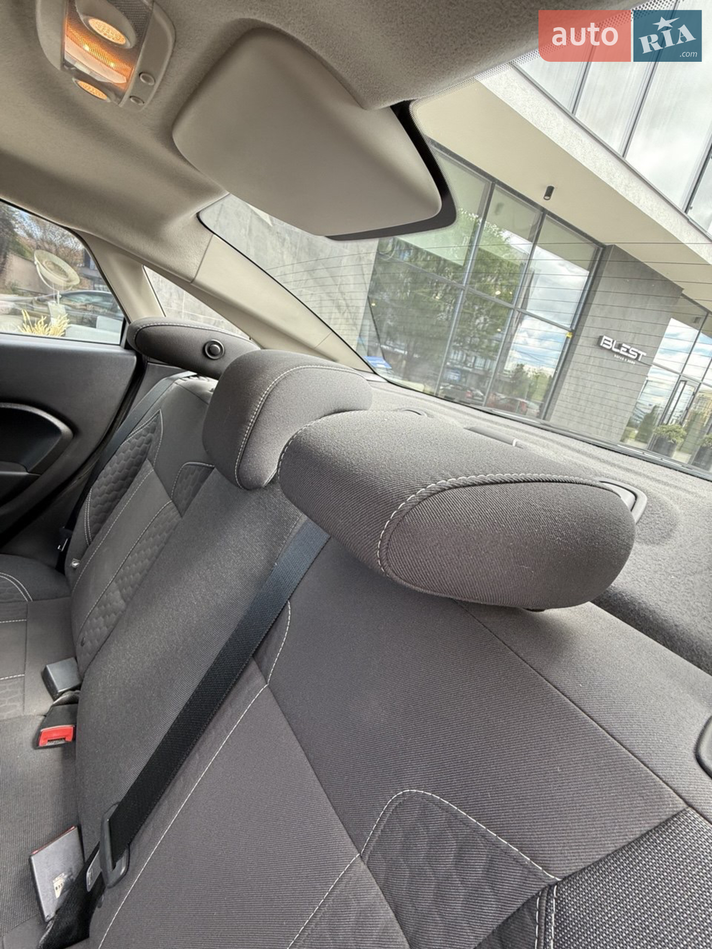 2015 Ford Fiesta - мініатюра 54