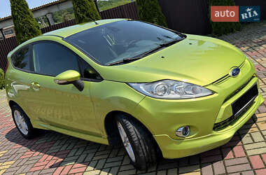 Хэтчбек Ford Fiesta 2008 в Изяславе