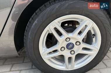 Седан Ford Fiesta 2018 в 