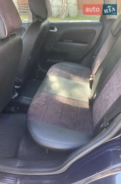Хэтчбек Ford Fiesta 2007 в 