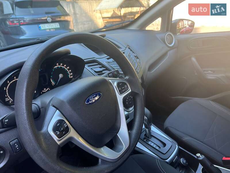 Седан Ford Fiesta 2019 в Днепре
