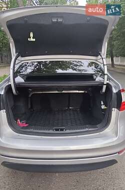 Седан Ford Fiesta 2017 в 
