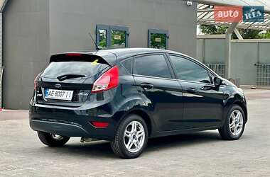 Хэтчбек Ford Fiesta 2019 в 