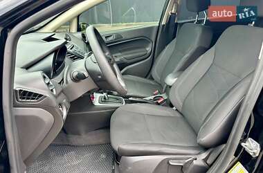 Хэтчбек Ford Fiesta 2019 в 