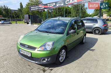 Хэтчбек Ford Fiesta 2007 в Сумах