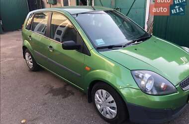 Хэтчбек Ford Fiesta 2007 в 