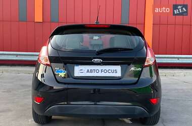 Хэтчбек Ford Fiesta 2018 в 