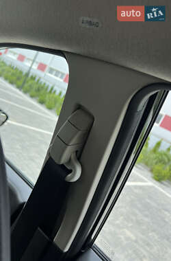 Хэтчбек Ford Fiesta 2013 в 