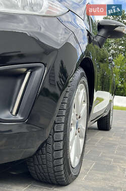 Хэтчбек Ford Fiesta 2013 в 