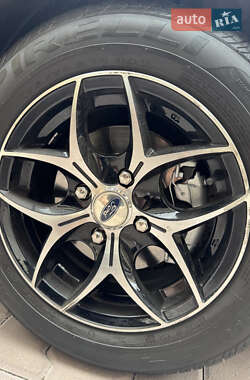 Хэтчбек Ford Fiesta 2007 в 