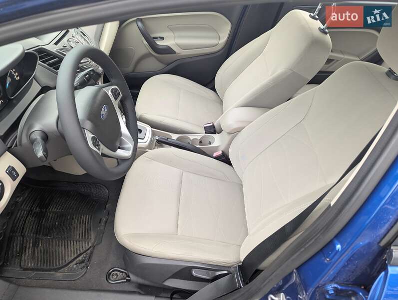 Седан Ford Fiesta 2019 в Ровно