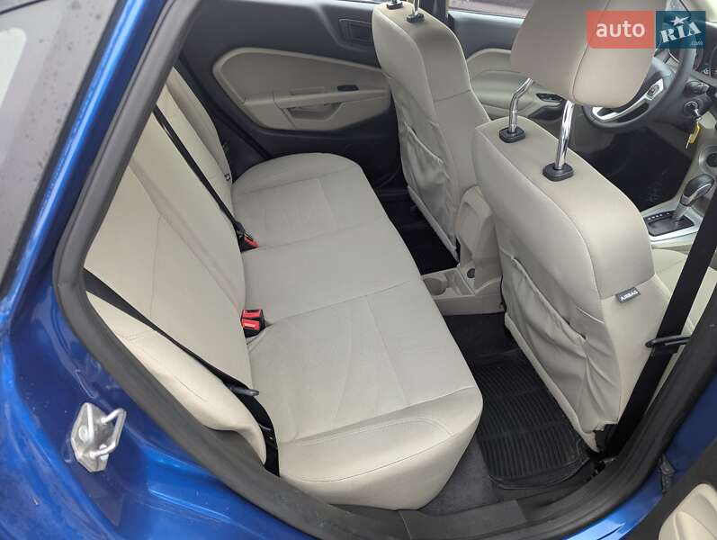 Седан Ford Fiesta 2019 в Ровно