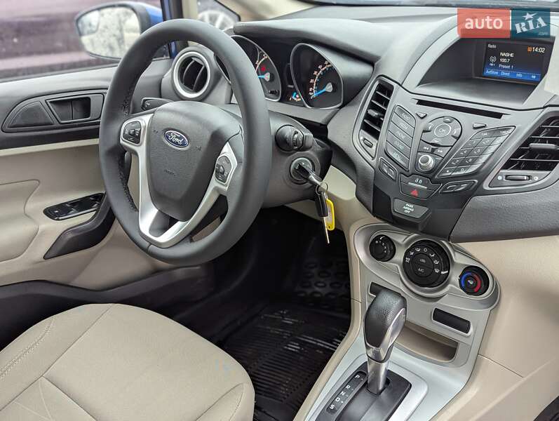 Седан Ford Fiesta 2019 в Ровно