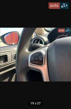 Седан Ford Fiesta 2019 в 