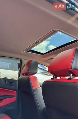 Хэтчбек Ford Fiesta 2012 в 