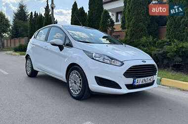 Хэтчбек Ford Fiesta 2013 в 