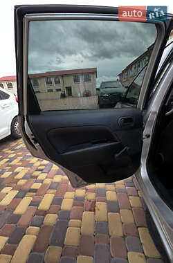 Хэтчбек Ford Fiesta 2008 в 