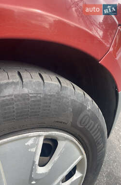 Хэтчбек Ford Fiesta 2008 в 