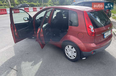 Хэтчбек Ford Fiesta 2008 в 