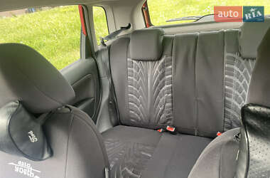 Хэтчбек Ford Fiesta 2008 в 