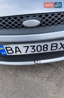 Хэтчбек Ford Fiesta 2008 в 