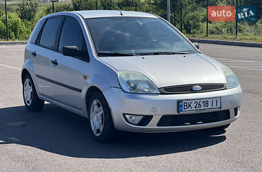 Хэтчбек Ford Fiesta 2004 в Ровно