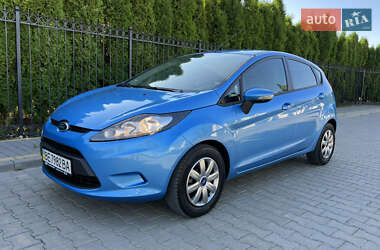 Хэтчбек Ford Fiesta 2012 в 