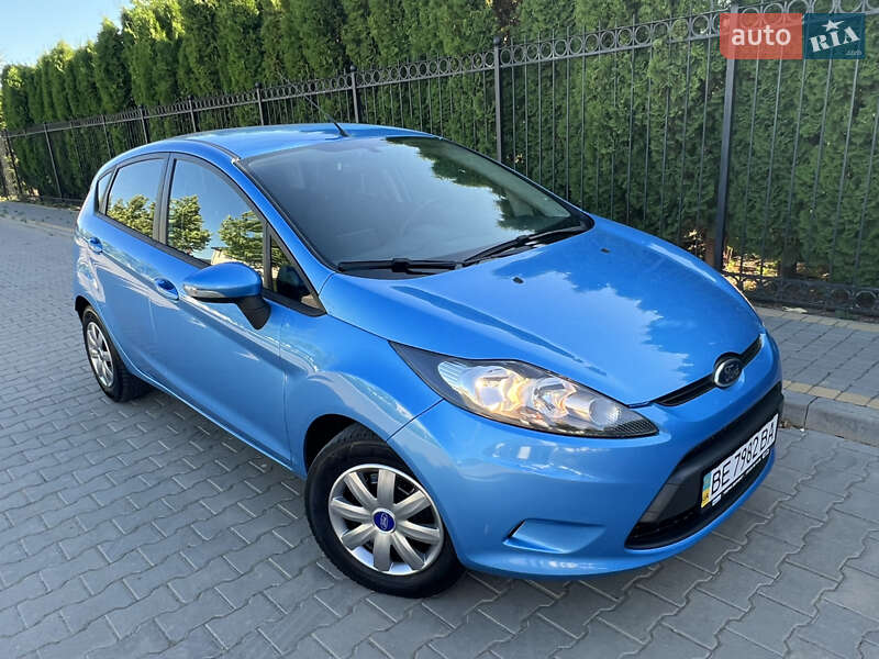 Хэтчбек Ford Fiesta 2012 в Одессе