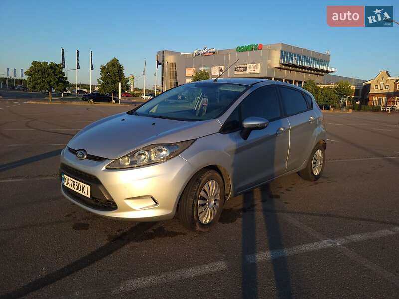 Ford Fiesta 2011